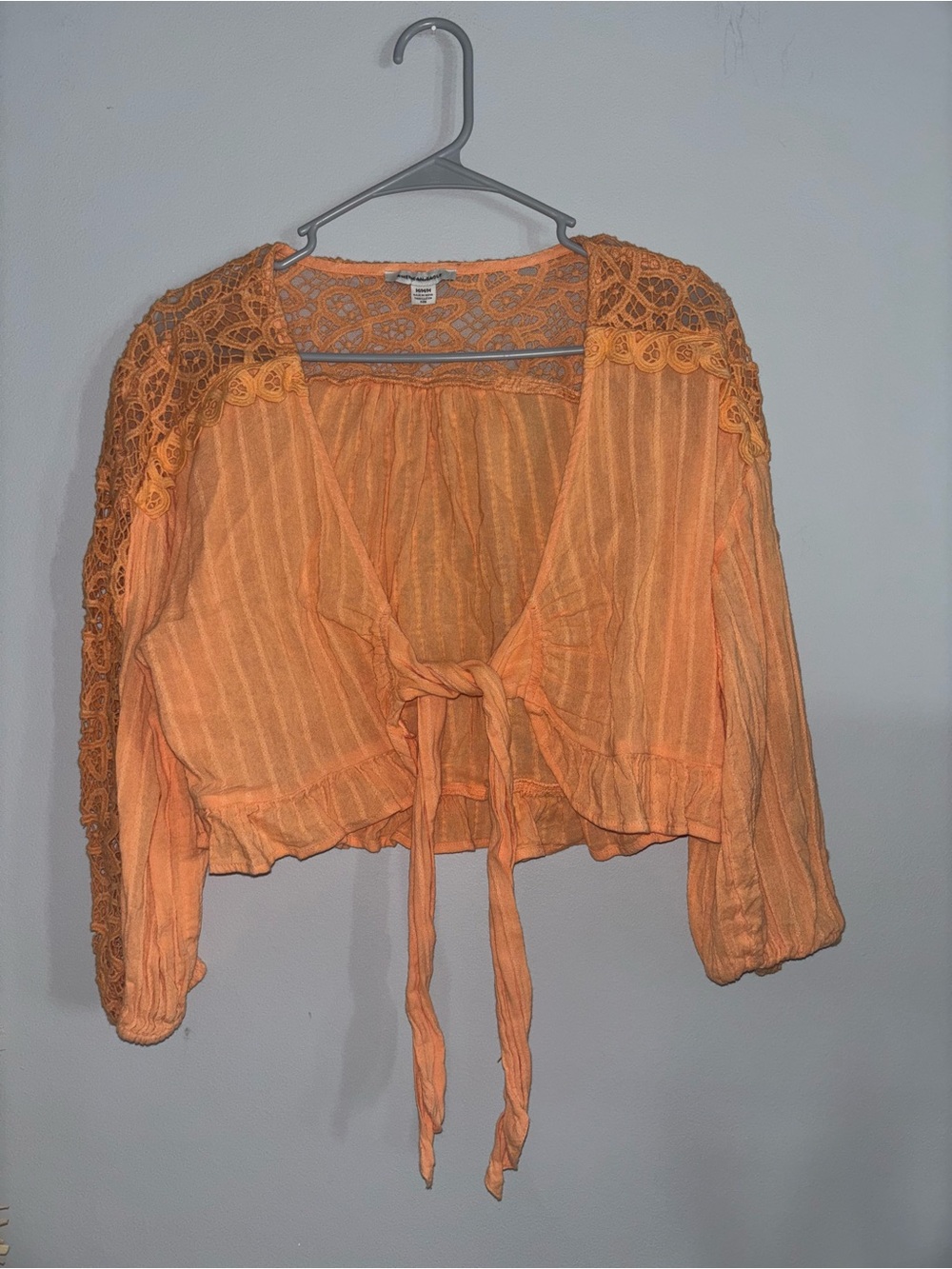 🍊American Eagle Outfitters Orange Lace-Shoulder Tie-Front Blouse